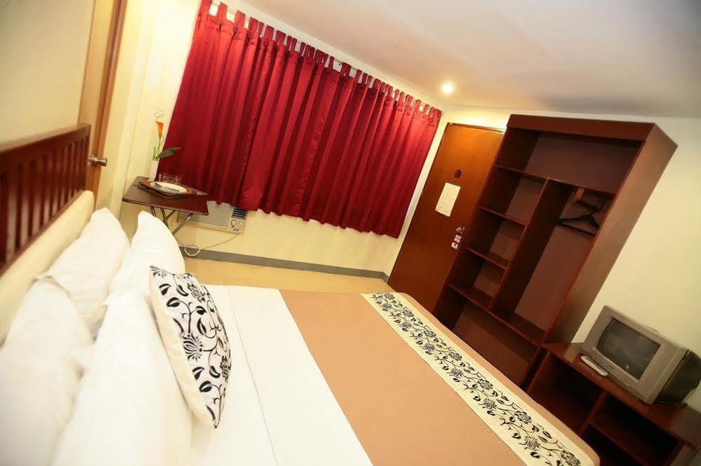 Nagaland Hotel Buitenkant foto